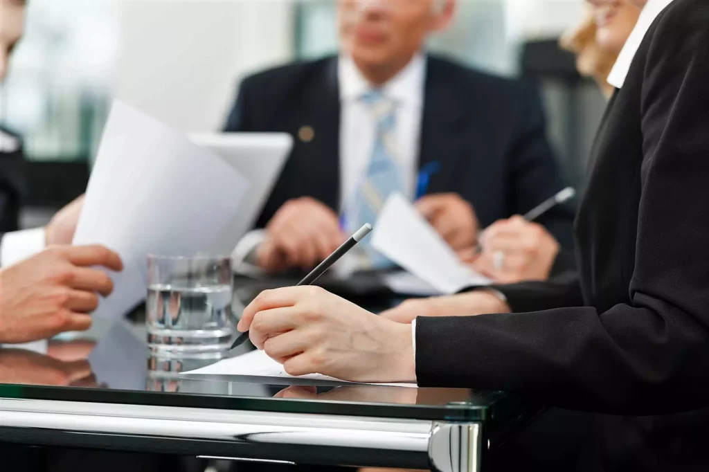 Ticaret Hukuku | Erzurum Ticaret Hukuku Avukatı